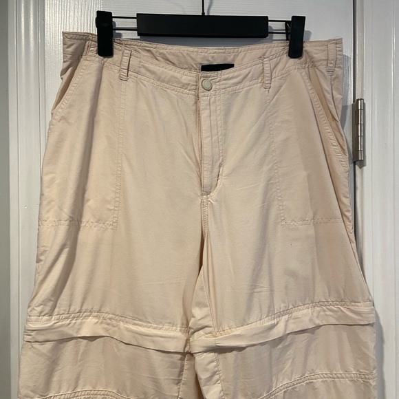 EMS Eastern Mountain Sports Cream Cargo Conversion Capri Hiking Pants Size 14 - Picture 2 of 13